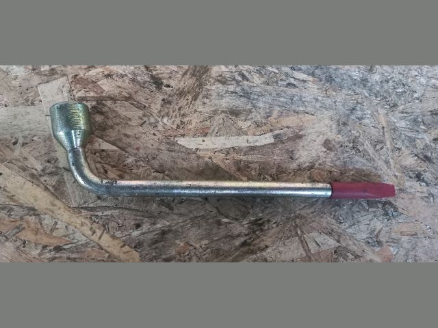 bontott VOLVO S60 Szerszámkészlet