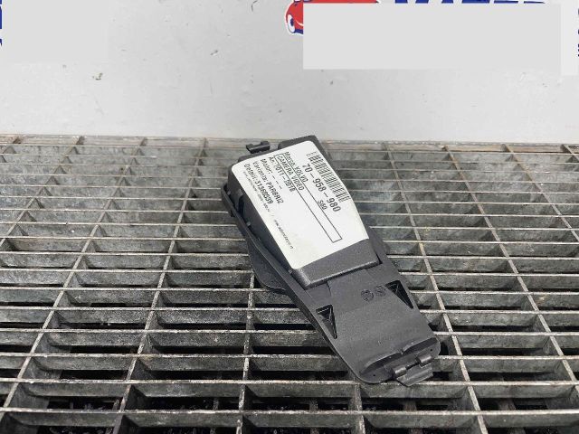 bontott VOLVO S60 Tolatókamera