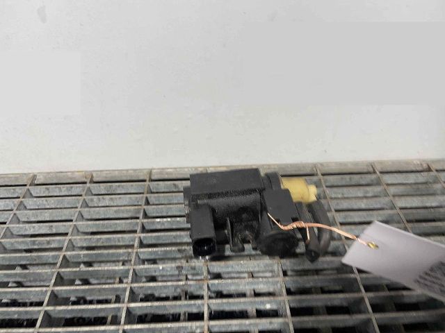 bontott VOLVO S60 Vákum Szelep