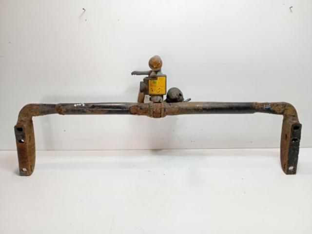 bontott VOLVO S60 Vonóhorog