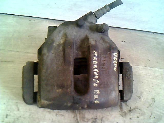 bontott VOLVO S70 Bal első Féknyereg Munkahengerrel