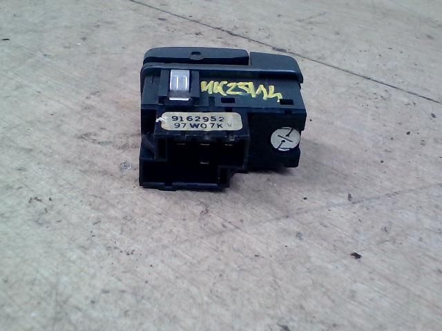 bontott VOLVO S70 Ablakfűtés Kapcsoló