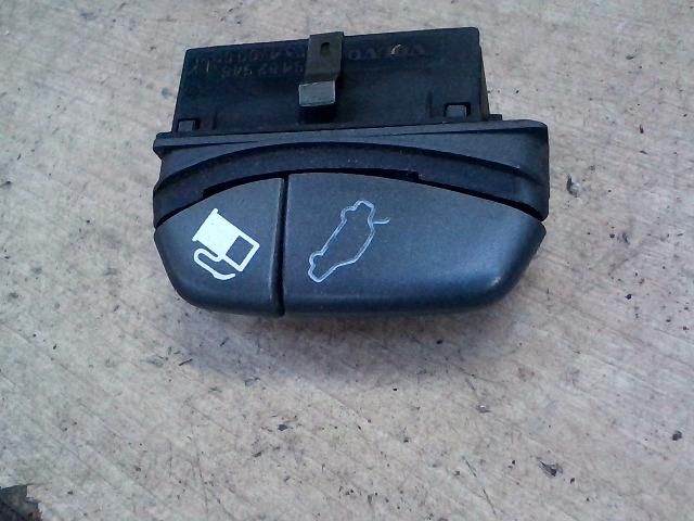 bontott VOLVO S70 Csomagtérajtó Kapcsoló