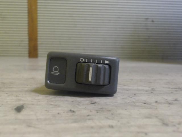 bontott VOLVO S70 Fényszórómagasság Állító Kapcsoló