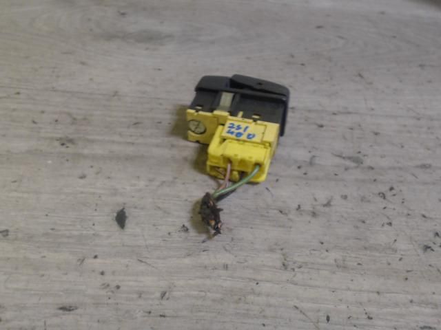 bontott VOLVO S70 Hátsó Ködzárófény Kapcsoló
