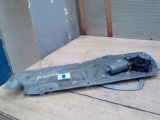 bontott VOLVO S70 Jobb első Ablakemelő Szerkezet (Elektromos)