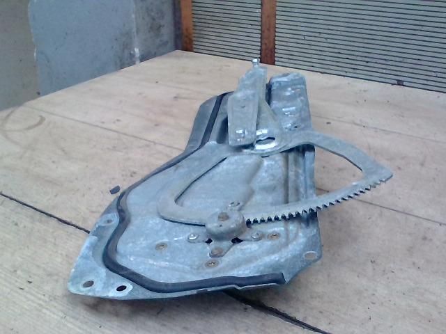 bontott VOLVO S70 Jobb hátsó Ablakemelő Szerkezet (Elektromos)