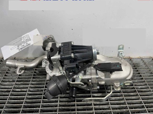 bontott VOLVO S80 EGR Hűtő Cső