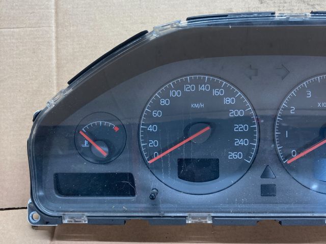 bontott VOLVO S80 Kilométeróra