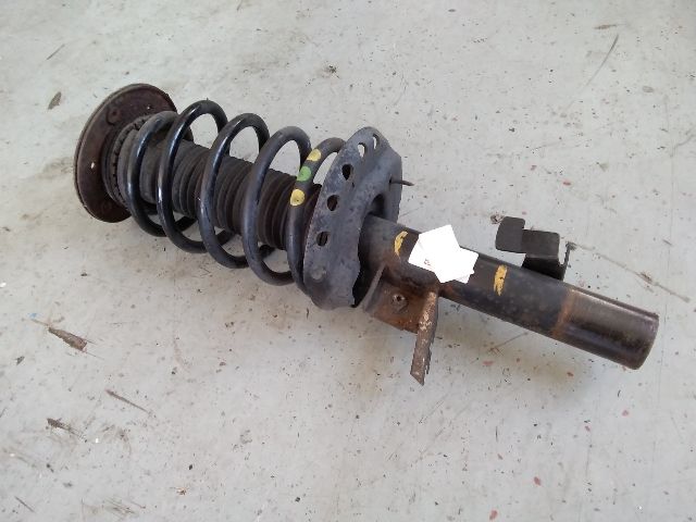 bontott VOLVO S80 Jobb első Gólyaláb (Lengécsillapító, Rugó)