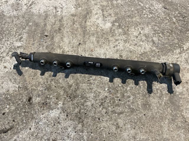 bontott VOLVO S80 Közösnyomócső