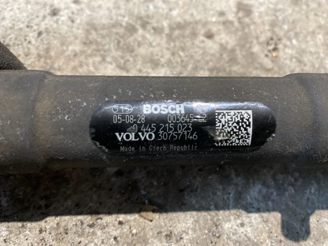 bontott VOLVO S80 Közösnyomócső