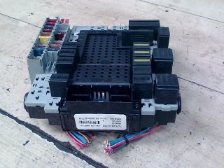 bontott VOLVO S80 Biztosítéktábla Motortér