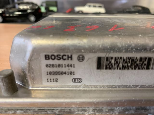 bontott VOLVO S80 Motorvezérlő