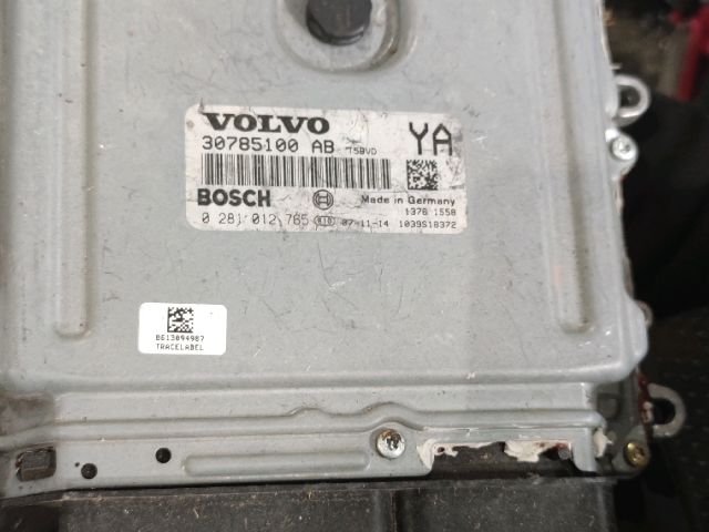 bontott VOLVO S80 Motorvezérlő