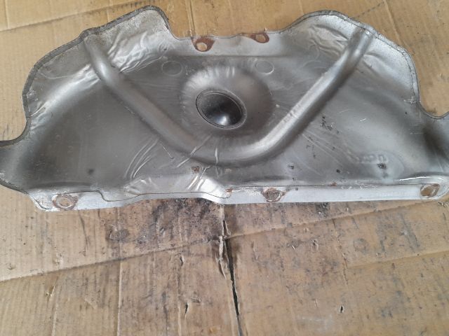 bontott VOLVO S80 Leömlő Hővédő Lemez