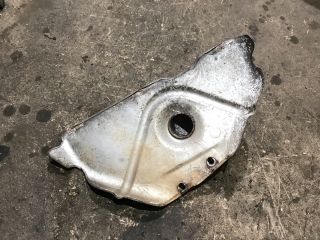 bontott VOLVO S80 Leömlő Hővédő Lemez