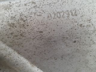 bontott VOLVO S80 Leömlő Hővédő Lemez