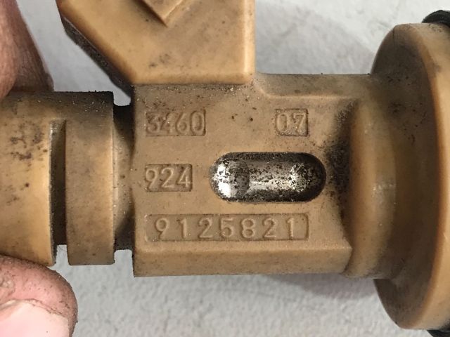 bontott VOLVO S80 Porlasztó (1 db)