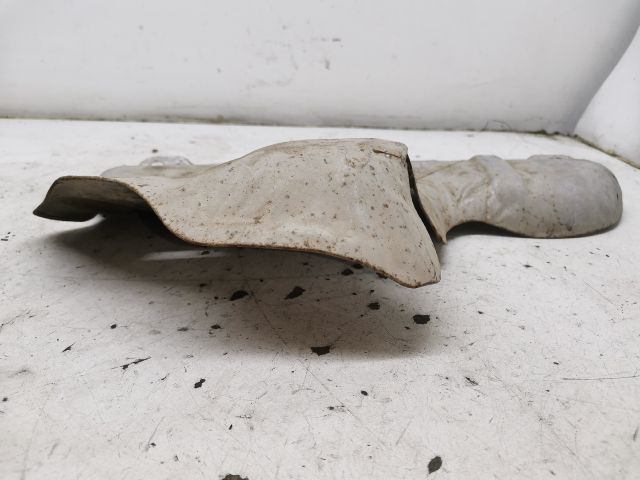 bontott VOLVO S80 Leömlő Hővédő Lemez