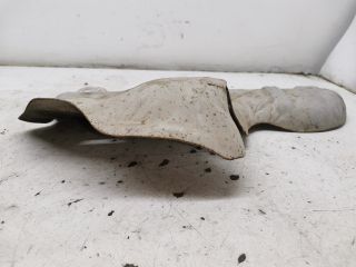 bontott VOLVO S80 Leömlő Hővédő Lemez