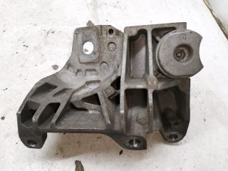 bontott VOLVO S80 Motor Tartó Bak (Fém)