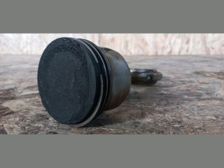 bontott VOLVO S80 Dugattyú és Hajtókar