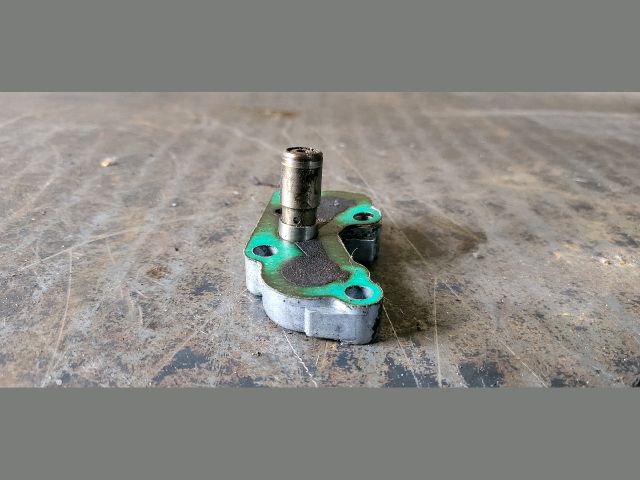 bontott VOLVO S80 Dugattyú Hűtő Fúvóka