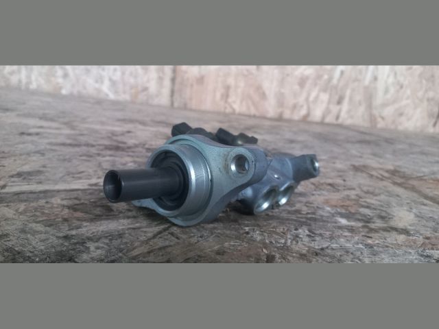 bontott VOLVO S80 Főfékhenger