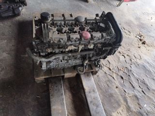 bontott VOLVO S80 Motor (Fűzött blokk hengerfejjel)