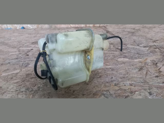 bontott VOLVO S80 Ablakmosó Tartály