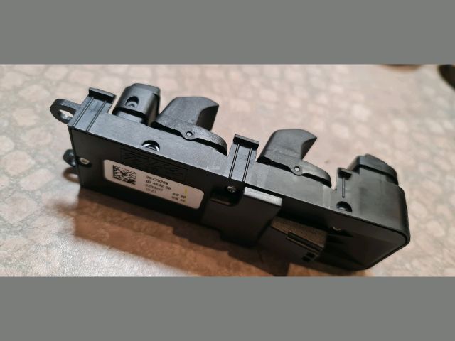 bontott VOLVO S80 Bal első Ablakemelő Kapcsoló