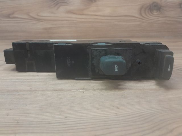 bontott VOLVO S80 Bal első Ablakemelő Kapcsoló