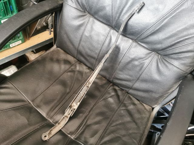 bontott VOLVO S80 Bal első Ablaktörlő Kar