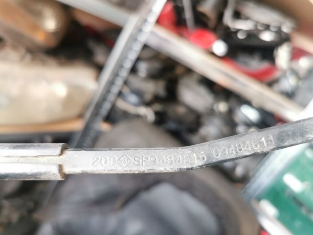 bontott VOLVO S80 Bal első Ablaktörlő Kar