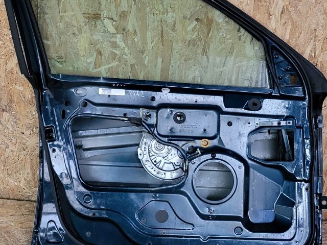 bontott VOLVO S80 Bal első Ajtó (Üres lemez)