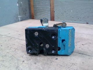 bontott VOLVO S80 Bal első Ajtózár