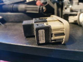 bontott VOLVO S80 Bal hátsó Ablakemelő Kapcsoló