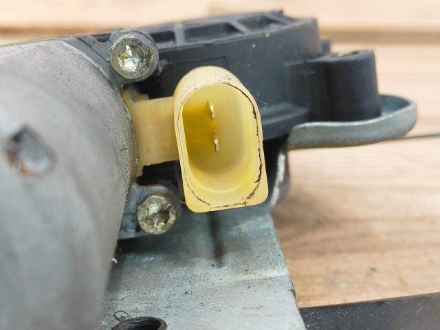 bontott VOLVO S80 Bal hátsó Ablakemelő Szerkezet (Elektromos)