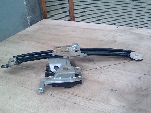 bontott VOLVO S80 Bal hátsó Ablakemelő Szerkezet (Elektromos)