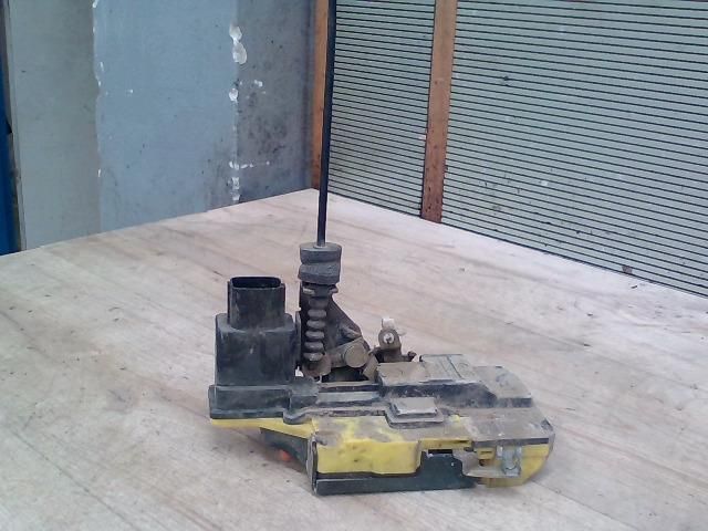 bontott VOLVO S80 Bal hátsó Ajtózár