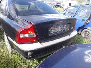 bontott VOLVO S80 Bal hátsó Csonkállvány Kerékaggyal