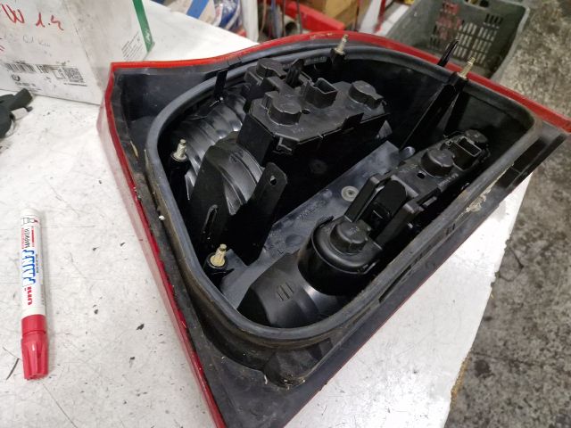 bontott VOLVO S80 Bal Hátsó Lámpa