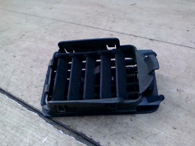 bontott VOLVO S80 Bal Szellőző