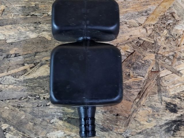 bontott VOLVO S80 Bal Szélvédő Alatti Vízelvezető Műanyag