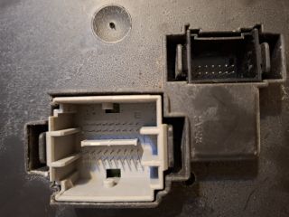 bontott VOLVO S80 Biztosítéktábla Csomagtér