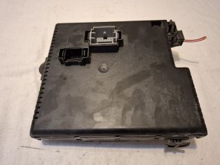 bontott VOLVO S80 Biztosítéktábla Csomagtér