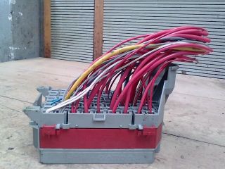 bontott VOLVO S80 Biztosítéktábla Utastér