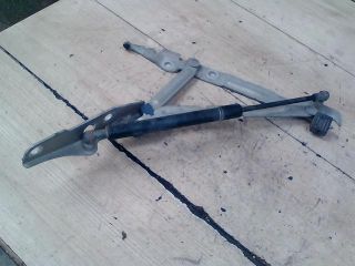 bontott VOLVO S80 Csomagtérajtó Bal Zsanér