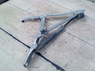 bontott VOLVO S80 Csomagtérajtó Jobb Zsanér